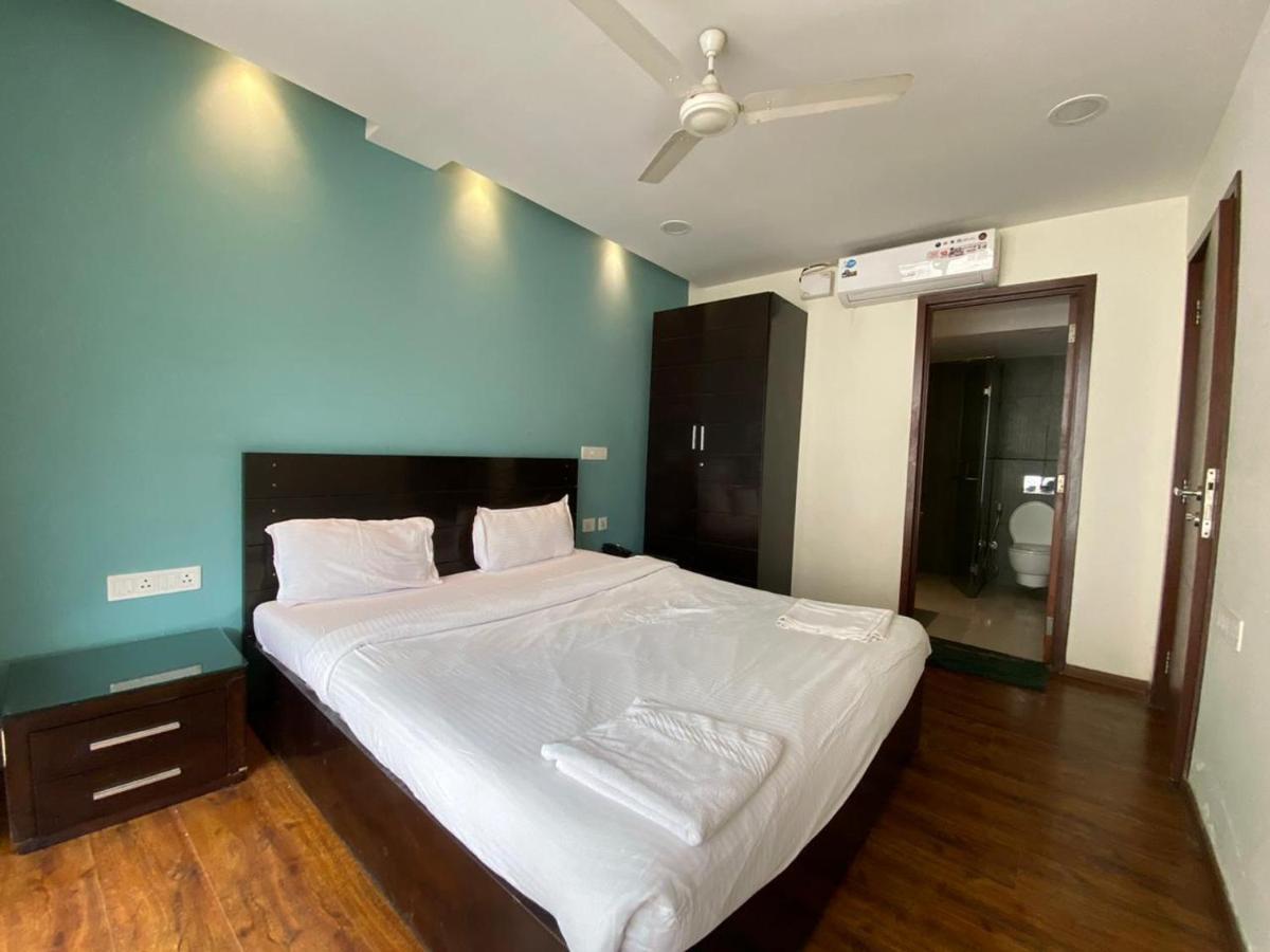 Aarju Luxurious Wave Apartamento Calangute Exterior foto