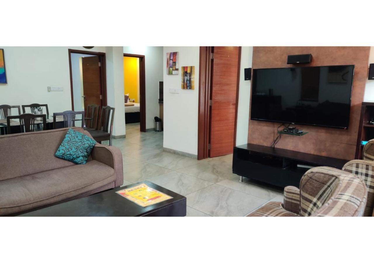 Aarju Luxurious Wave Apartamento Calangute Exterior foto