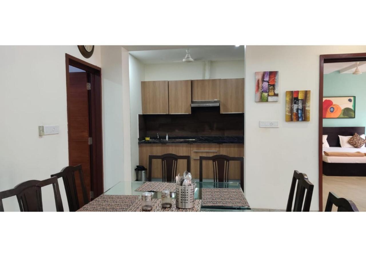Aarju Luxurious Wave Apartamento Calangute Exterior foto