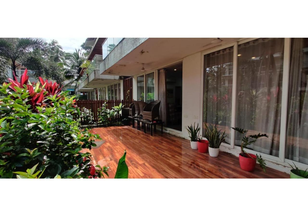 Aarju Luxurious Wave Apartamento Calangute Exterior foto