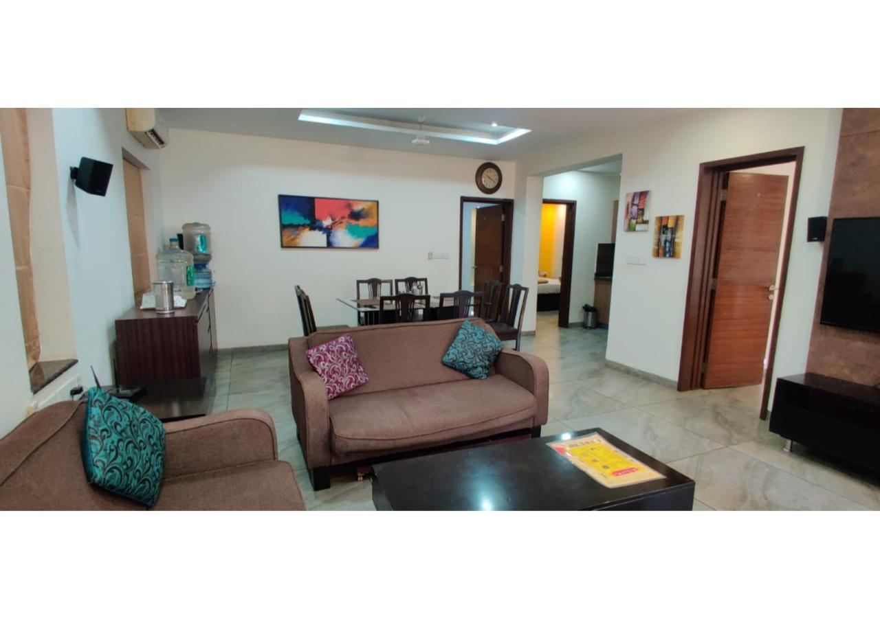 Aarju Luxurious Wave Apartamento Calangute Exterior foto