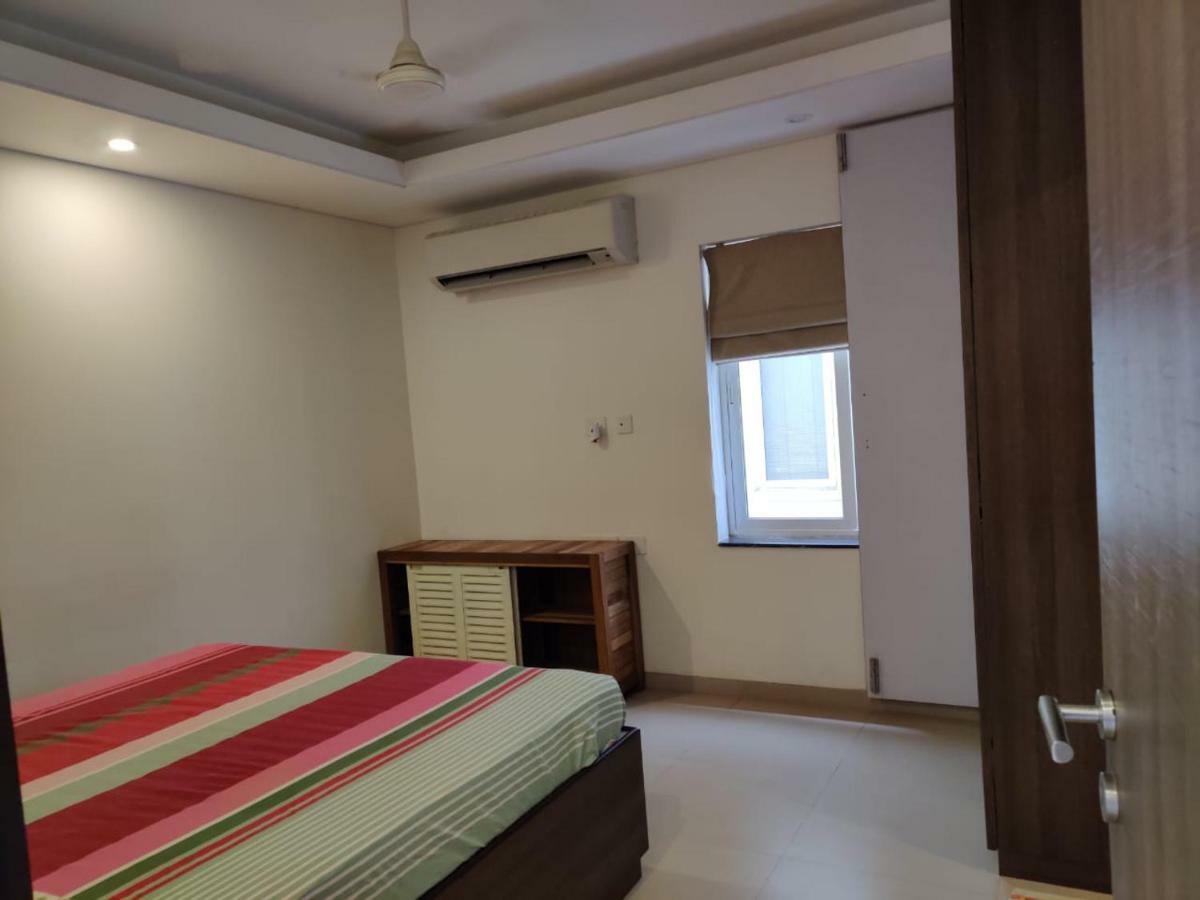 Aarju Luxurious Wave Apartamento Calangute Exterior foto