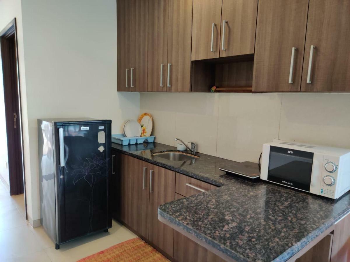 Aarju Luxurious Wave Apartamento Calangute Exterior foto
